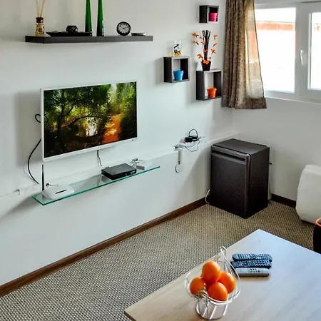 Sunny Top Studio Apartment Sofia